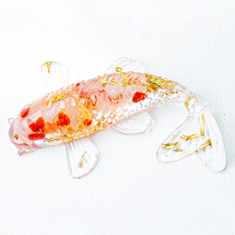1 Pièce Pierre Naturelle Concassée Goutte de Colle Petit Poisson Décoration de Maison Ornements d'Artisanat en Forme de Petit Poisson
