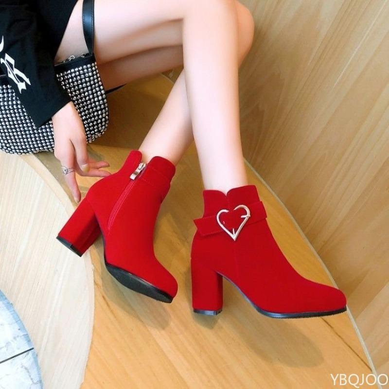 Large Size Autumn and Winter Fashion New Item Pointed Suede and Velvet Women's Single Boots Thick Heel Fashionable Women's Boots