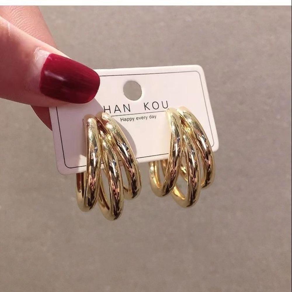 Golden Circle Earrings for Women 2025 New Ear Buckles, Light Luxury, High-end Sensory Ring Earrings, No Need To Pick Earrings When Sleeping