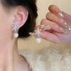 Elegant White Shell Heart Pearl Earrings For Women Sweet Gold Tone Dangle Earrings