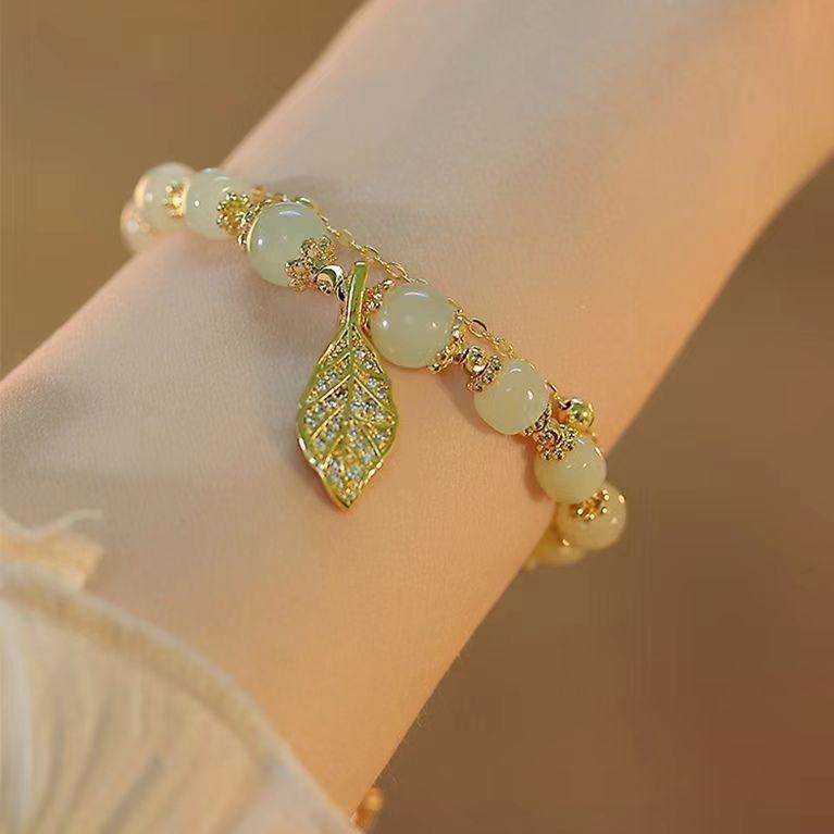 Guofeng Jade Rabbit bracelet adjustable fringe bracelet niche design promising future imitation jade bracelet Qixi Festival gift