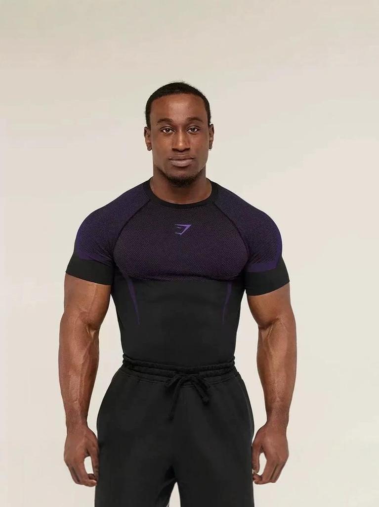 Maglietta da Running a Compressione da Uomo GYMSHARK - Traspirante, Vestibilità Aderente per Fitness e Uso Quotidiano