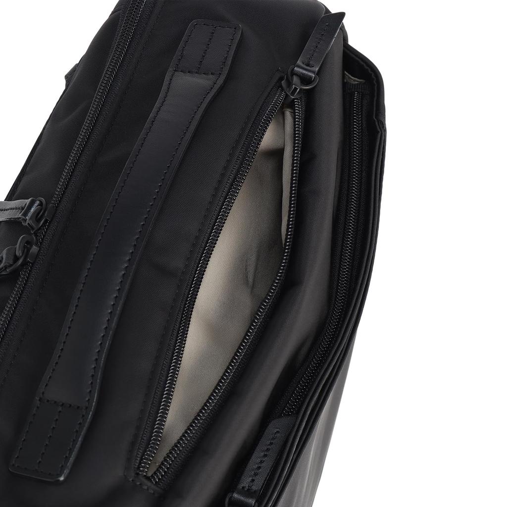 Ace Tokyo Umhängetasche mit Befestigungsgurt, Taxi Nr.. 68642