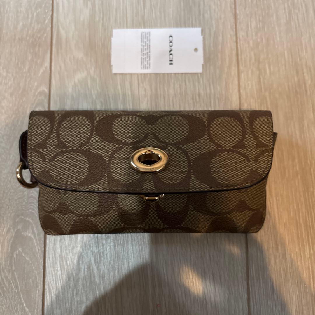 Used coach sunglasses case, khaki