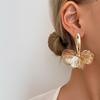 Luxury Golden Flower Ear Cuffs: Stylish, Bold, Sweet Temperament Jewelry