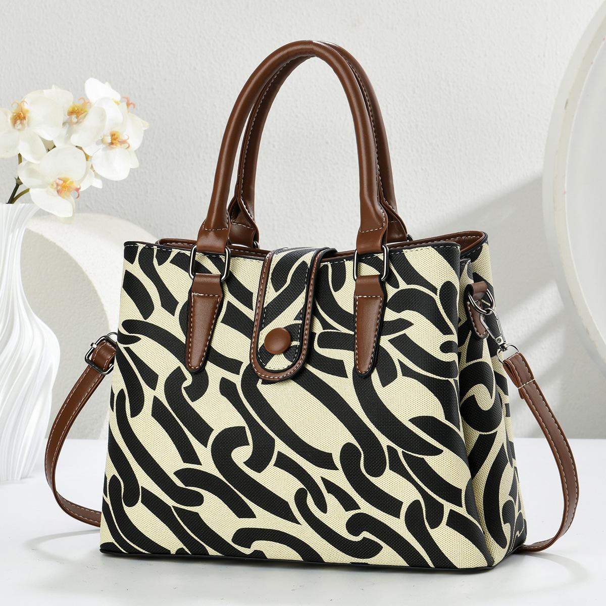 Сумки через плечо для женщин Кошельки и сумки Тоут Сумка на плечо Сумки через плечо Женская сумка-тоут из ПУ-кожи Сумка с верхней ручкой Сумка-портфель Сумки на плечо One Size чёрный 2170₽