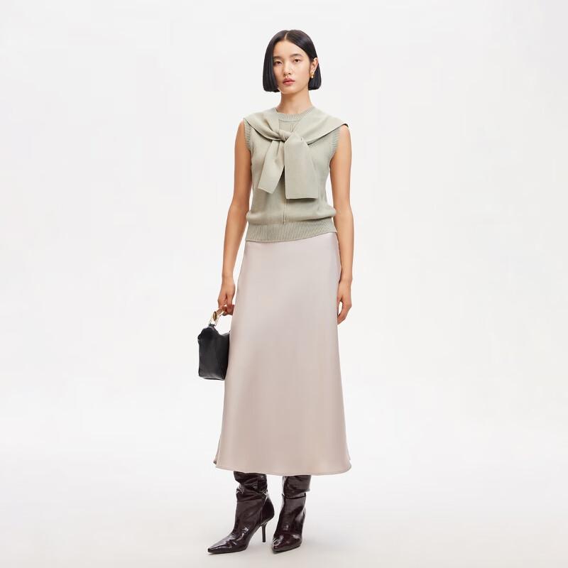 VEROMODA Women's Sleeveless Knit Top with Shawl Set