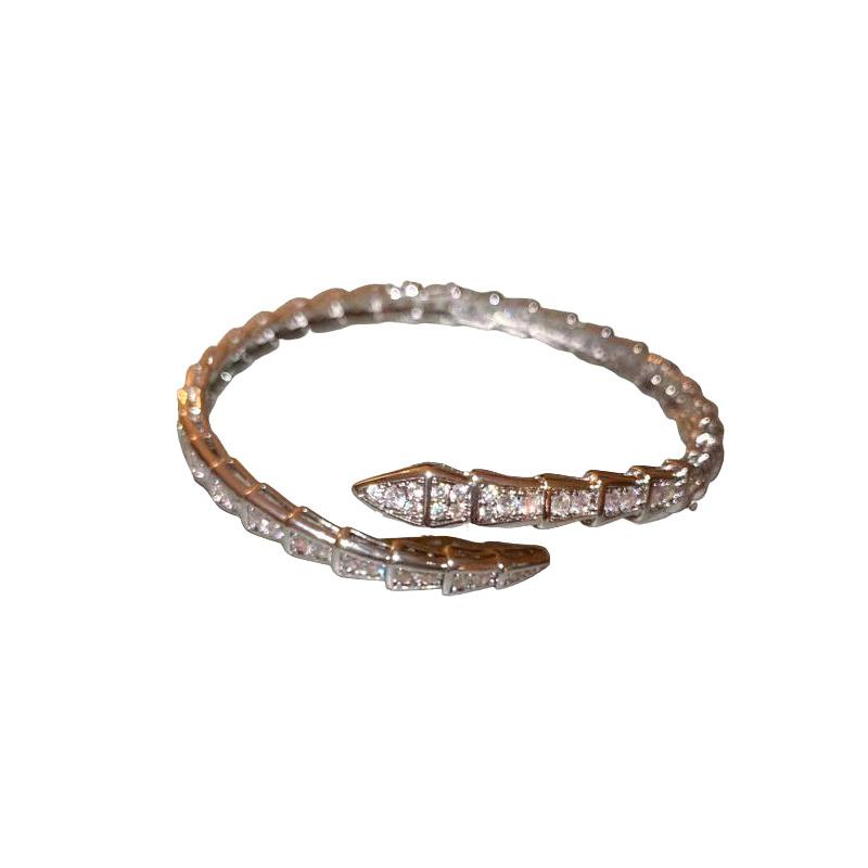 Klassische Temperament Schlangenarmbänder für Frauen Mädchen Einfaches Glänzendes Eingelegtes Zirkon Armband Party Schmuck Accessoires Geschenke