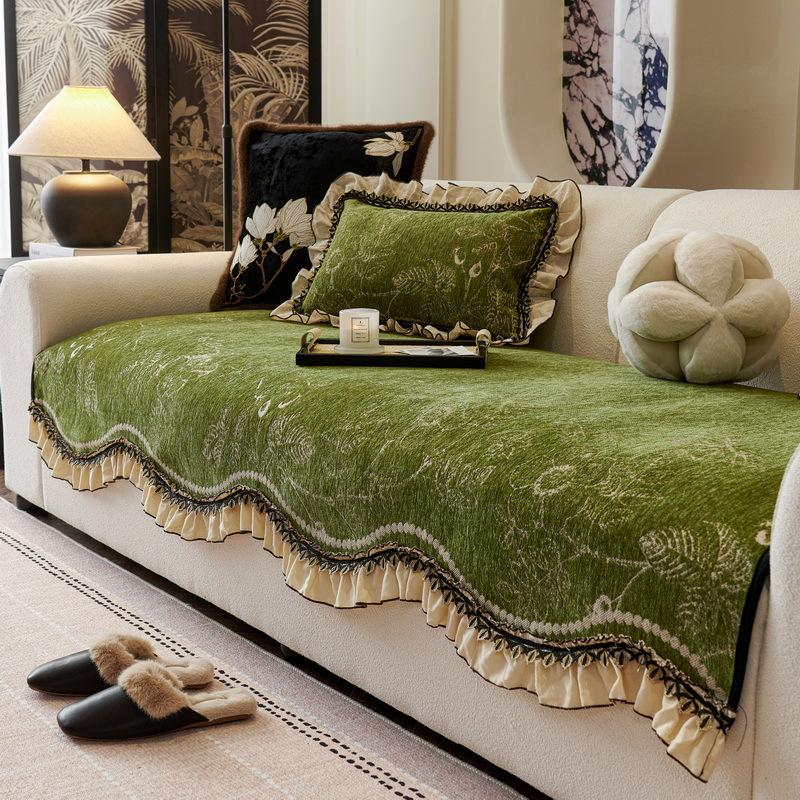 

Retro Style Special-Shaped Sofa Cushion Is Universal In All Seasons New One-Piece Seat Cushion Non-Slip Cover Light Luxury High Sense 70*70cm