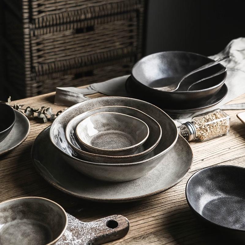 Ru Han Retro Frosted Black Ceramic Bowl