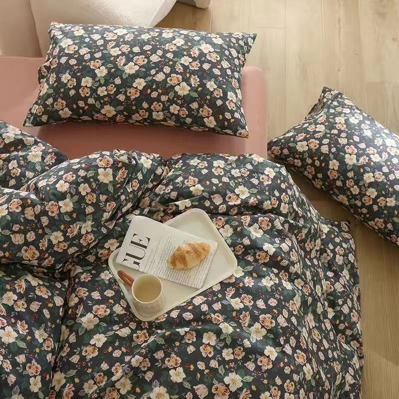 Washed Cotton Bed Four-piece Set Simple Bedding Quilt Cover Bed Sheet Dormitory Three-piece Set