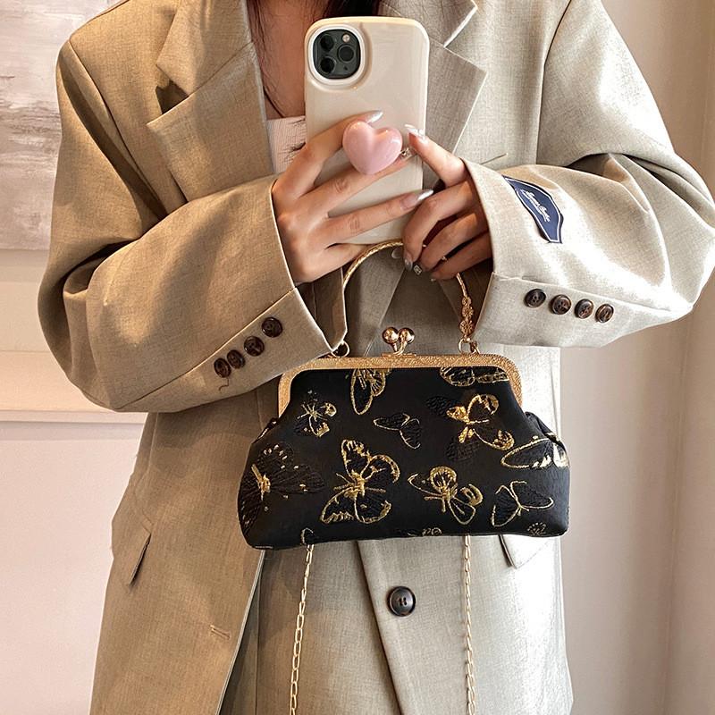 New Chinese Style Embroidered Butterfly Chain Shoulder Bag For Daily Use