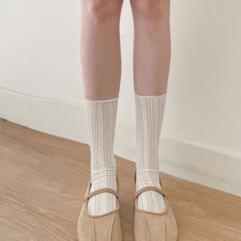 Slowlolli Sheer Cable Knit Socks