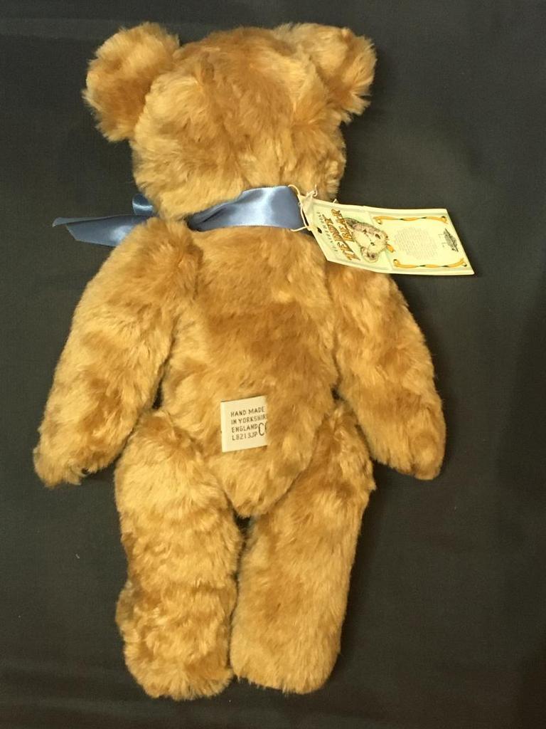 [USED] Big Softies Teddy Bear (Deadstock)