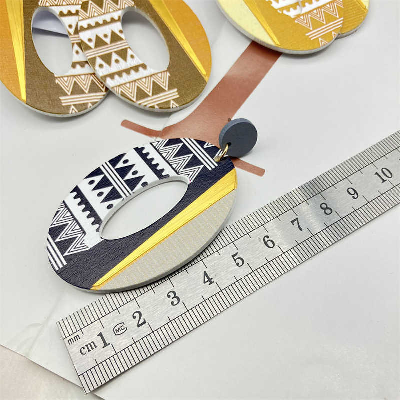 Mid-Ancient Bohemian Style Vintage Jewelry Earrings Fashion Wood Ornament