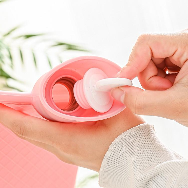 Winter Cartoon Hot Water Bottle - Thickened Plastic Warm Bag for Girls; Abdomen & Hand Warmer