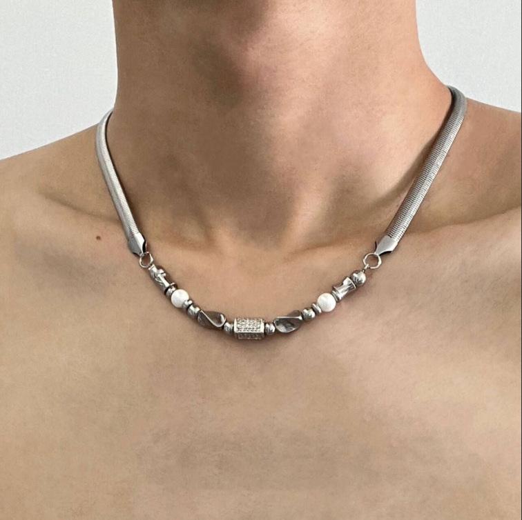 Unisex Strass Kreis Anhänger Halskette - Elegante Leichte Luxus Schlüsselbeinkette