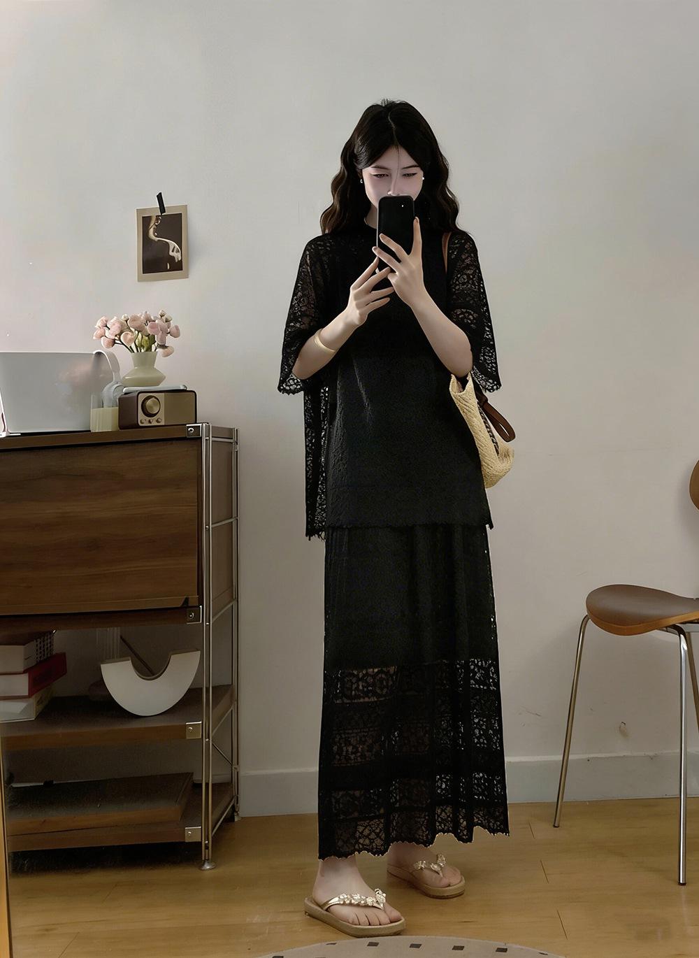 Off-white French Lace Two-Piece Set: Lightweight Round Neck Top & High-Waisted Skirt for Summer 2026 3XL