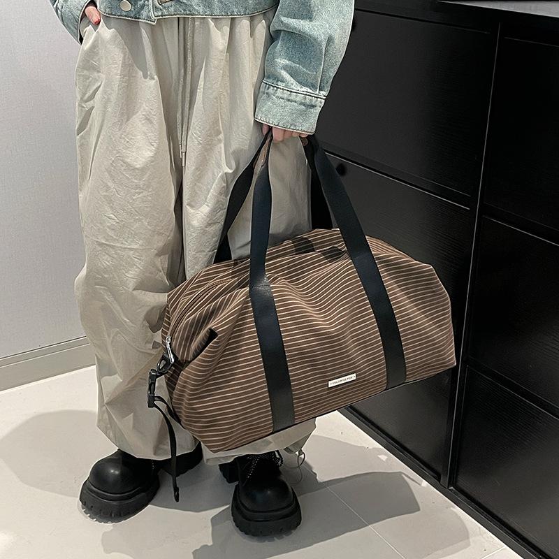 Sports Fitness Men's Crossbody Bag Large Capacity Travel Travel Waterproof Luggage Bag Handbag Women's