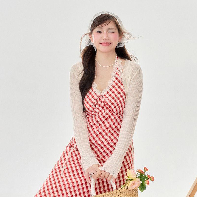 

Zhang Daren s Summer Plus-Size Women s Clothing for Chubby Girls, Slimming Dress, French-Style Chic Vacation Style Plaid Halter Dress Apricot Cardigan 4XL