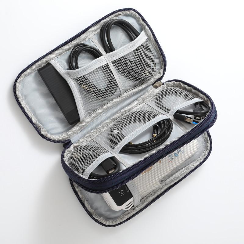 Organisateur d'accessoires numériques multicouche: Housse de protection pour batteries externes, disques durs, clés USB, écouteurs et câbles