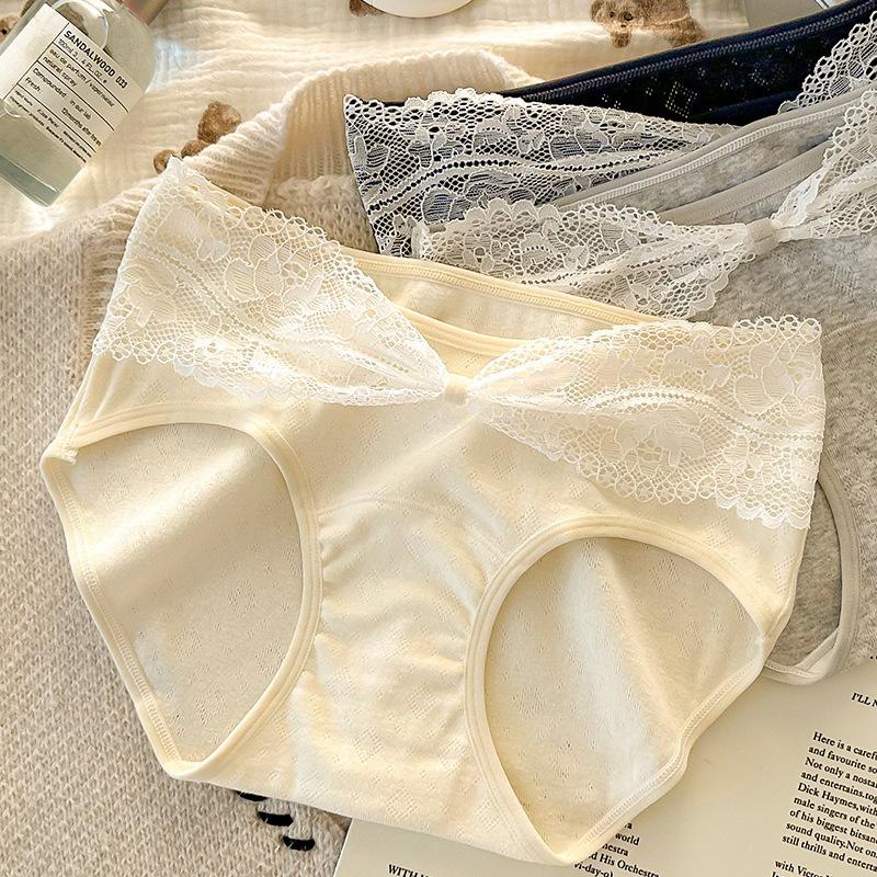 Ladies Spring and Autumn Sexy Lace Pure Cotton Waist Extended Crotch Triangle Briefs