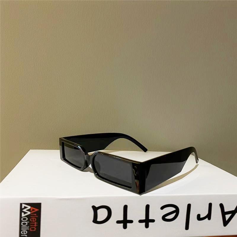 

Маленькие прямоугольные солнцезащитные очки, женские овальные винтажные дизайнерские квадратные солнцезащитные очки для женщин, женские очки с антибликовым покрытием UV400 MULTI