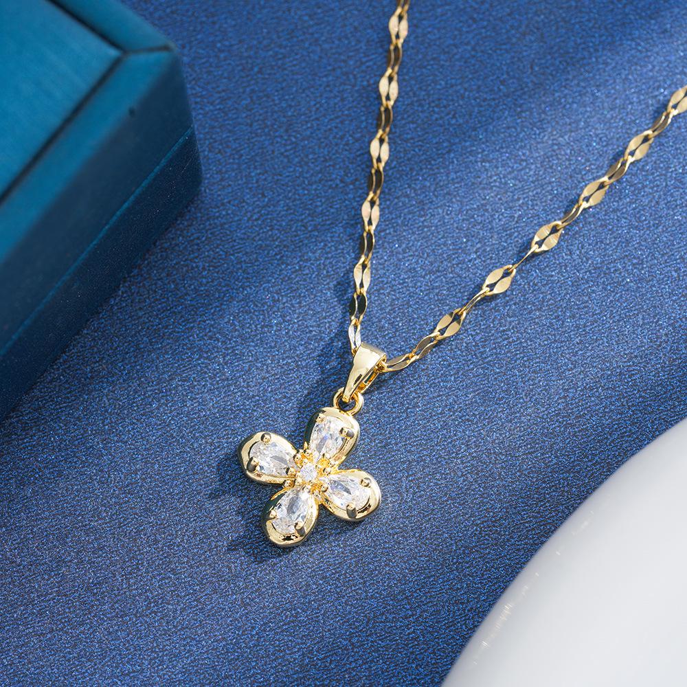 European Double Layer Zirconia Flower Pendant Titanium Necklace for Women