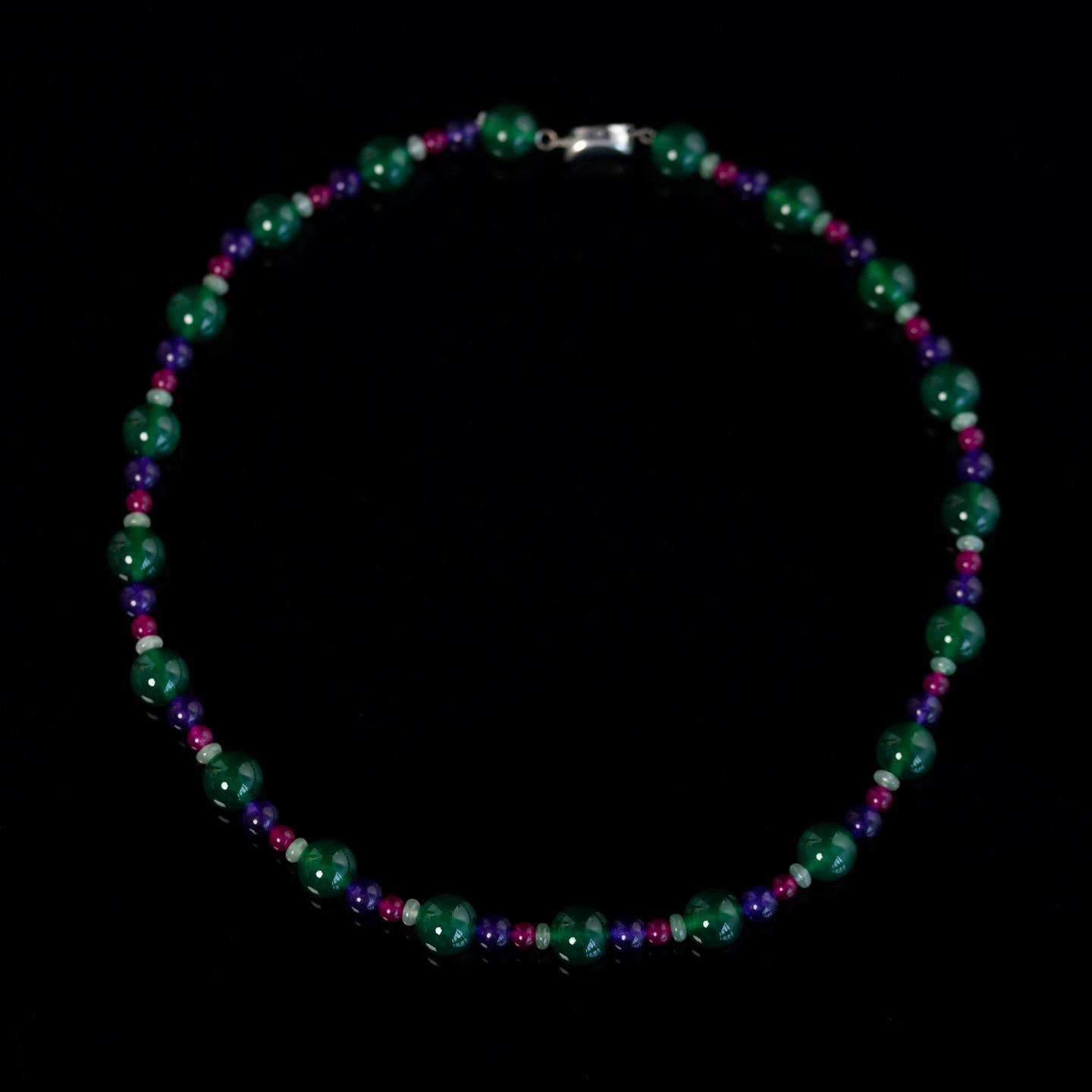 

Средневековое Винтажное Осеннее Ожерелье Темперамент Высокое Чувство Женская Шея Цепочка Штабелируемая Носка