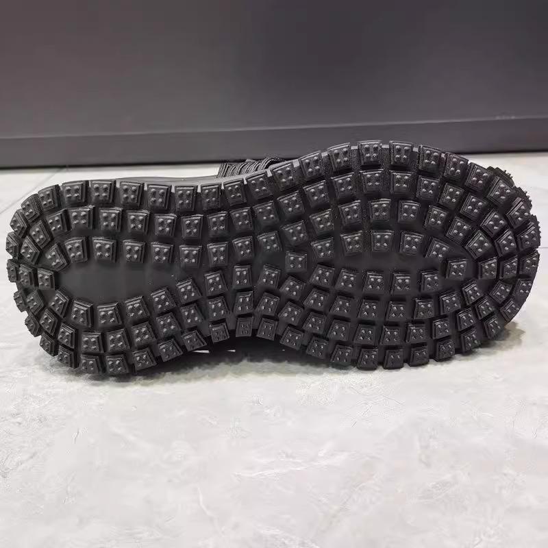 Spring Autumn New Luxury Men's Thick Bottom Casual Sneakers Soft Bottom Versatile Wear resistant Anti slip Sports Running Shoes