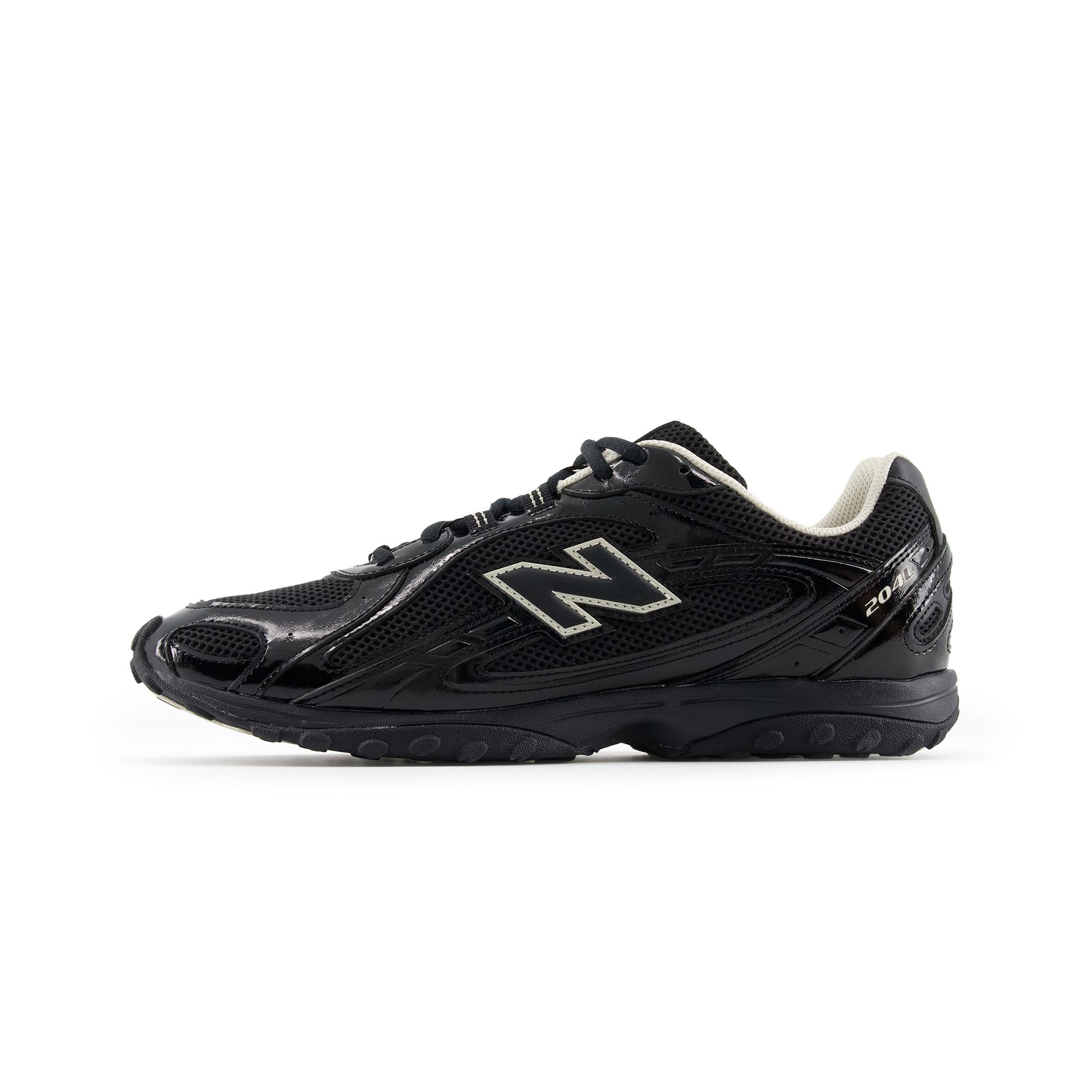 New Balance 204L Black Timberwolf 37