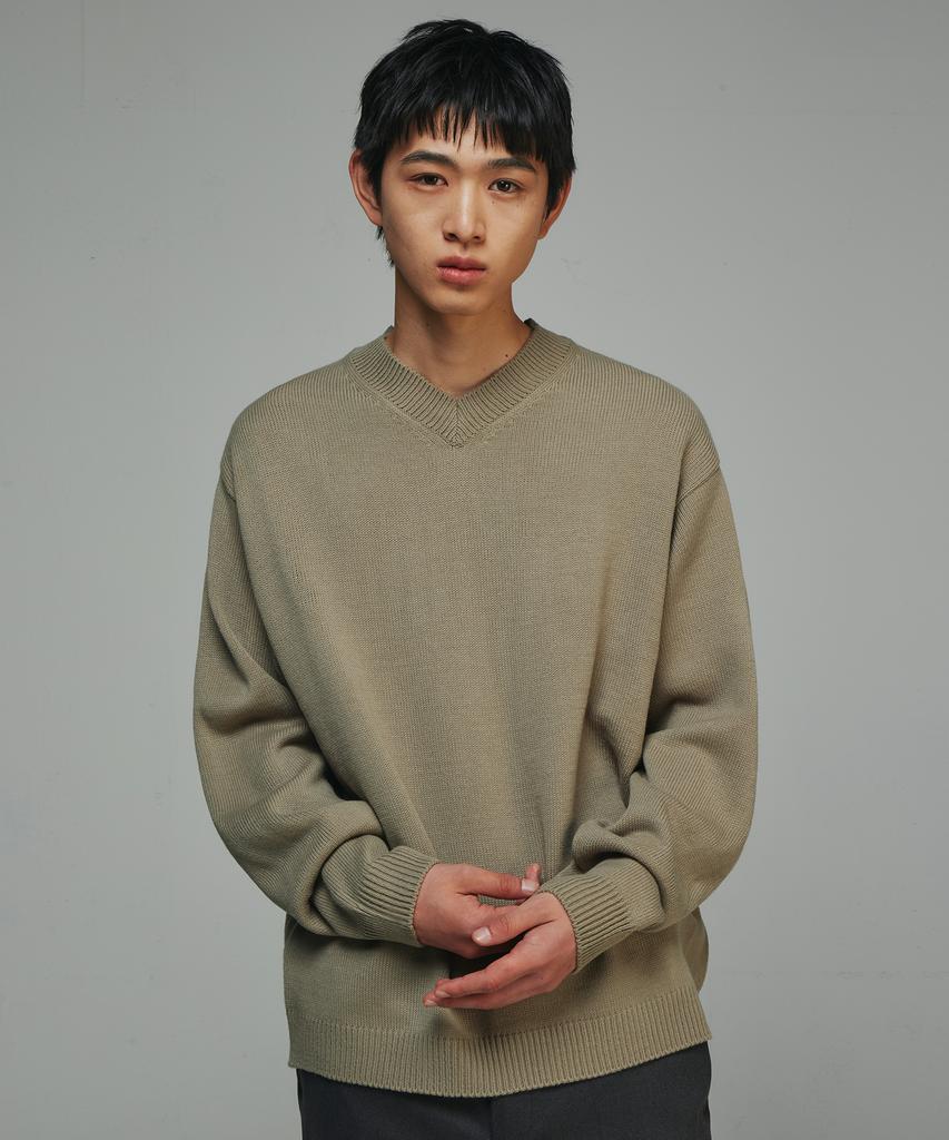 SIGNATURE V-Neck Relaxed Knit [Khaki Gray]