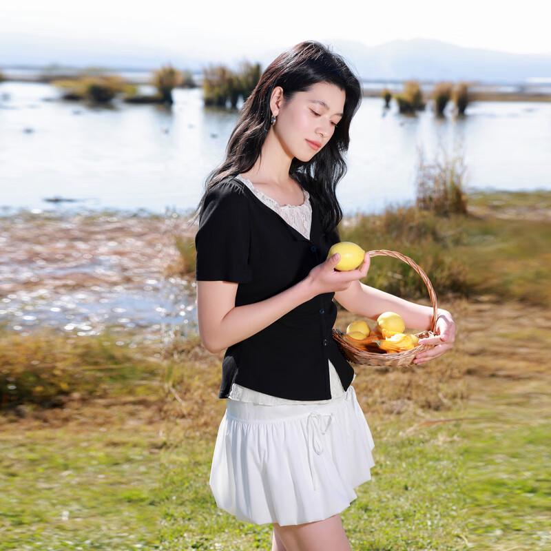 Sancai Plus Size Faux Two-Piece Lace Trim Round Neck Short Sleeve T-Shirt