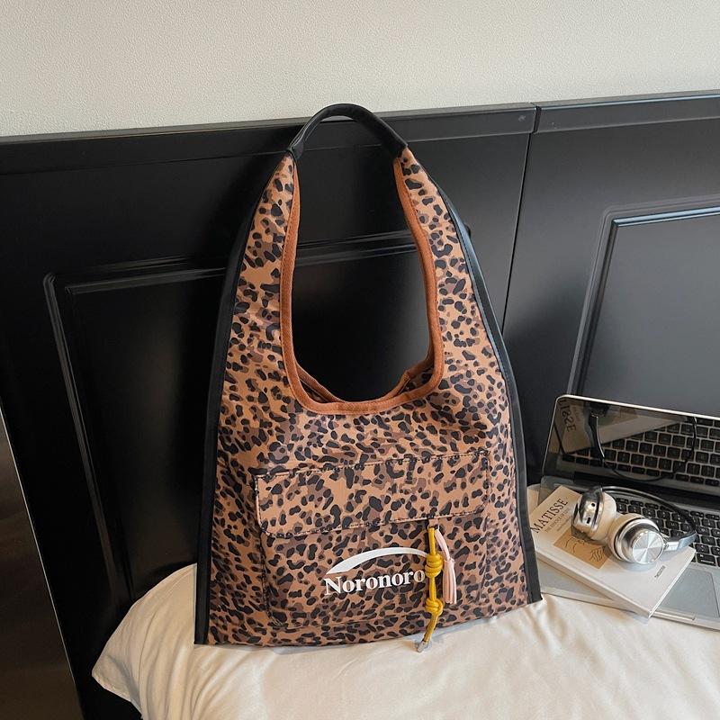 

Непринужденная сумка с леопардовым принтом, вместительная сумка-хобо для поездок на работу, повседневная сумка-тоут жёлтый/коричневый
