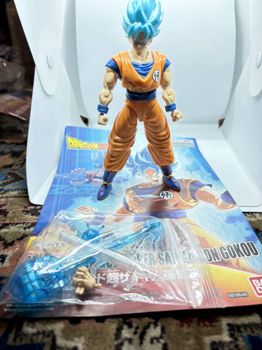 [USED]Standard Dragon Ball Super Super Saiyan God Super Saiyan Son Goku Complete Figure Figure-rise янтарь