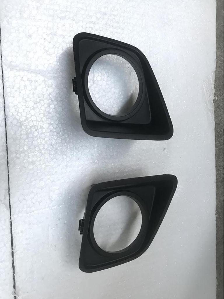 Toyota Tundra Fog Light Cover Frame for 2014-2021 Models - Original Style Front Protection Bracket