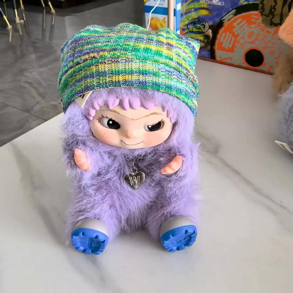 Wakuku Fuzzy Trendy Fun Party Blind Box Cute Wakuku Action Figure Mystery Box CuteDoll Bag PendantDoll Surprise Bag Gift Toy