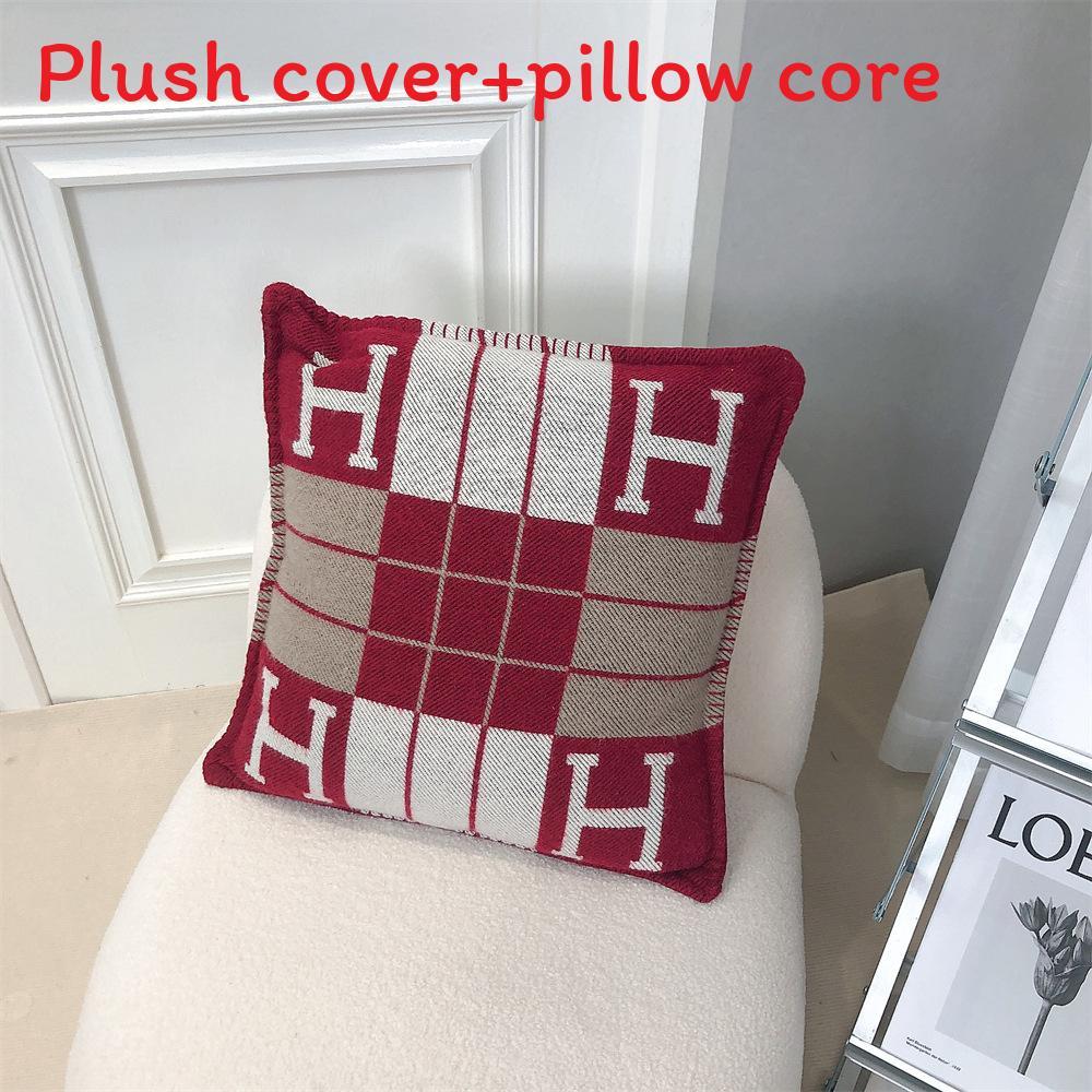 Modern And Simple Style Cashmere Blanket For Office Nap Sofa And Camping