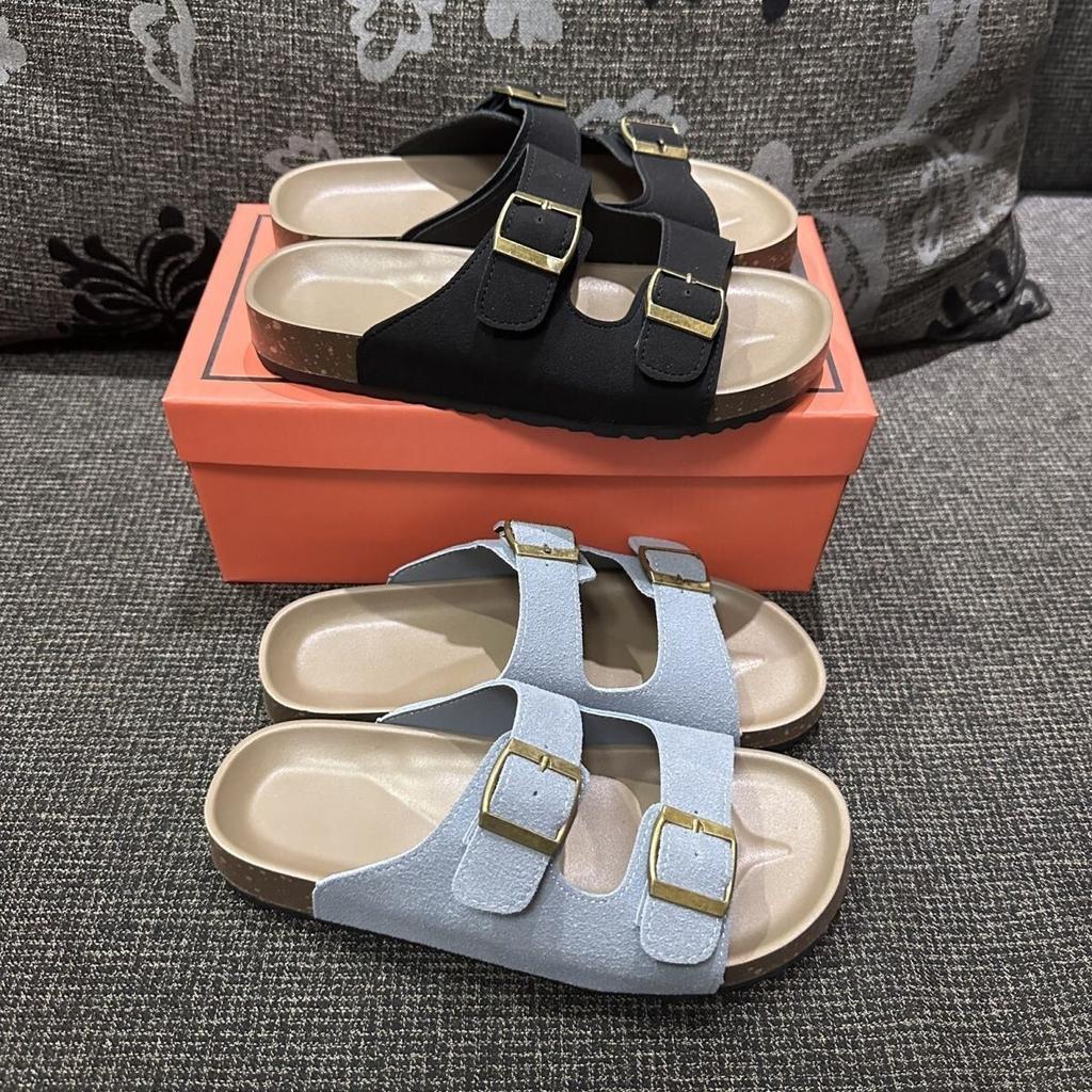 Thick-soled cool slippers women's shoes summer wear 2025 new popular Birkenstock couple large size stepping on shit feeling one-word drag