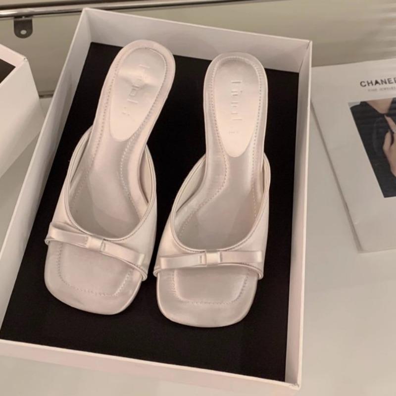 Slipper Pantoletten Niedrige High Heels Schuhe Sommer Bester Streetlook Damen Quadratischer Kopf Offene Zehenschleife Riemchensandalen Damen