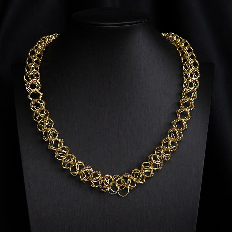 Necklace Geometric Round Splicing Personalized Necklace Exaggerated Wind Metal Tassel Clavicle Chain