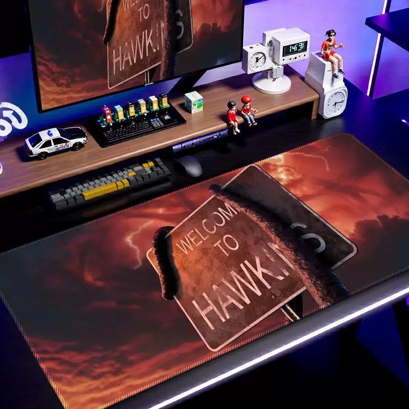 Stranger Things Kožená podložka pod myš Malá Velká Klip z filmu Podložka na stůl do koleje E-sport Protiskluzová podložka pod myš a klávesnici Personalizovaná Kreativní podložka na stůl