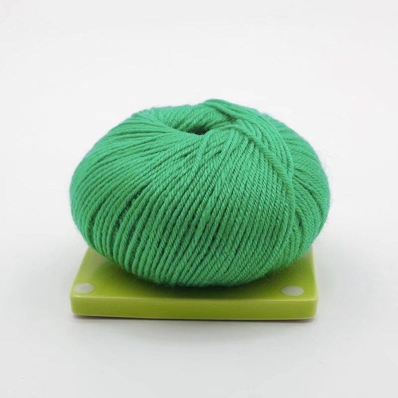 Acrylic Yarn Ball for Knitting Sweaters, Hooks, Shoes, Slippers, Hand-Woven Projects.