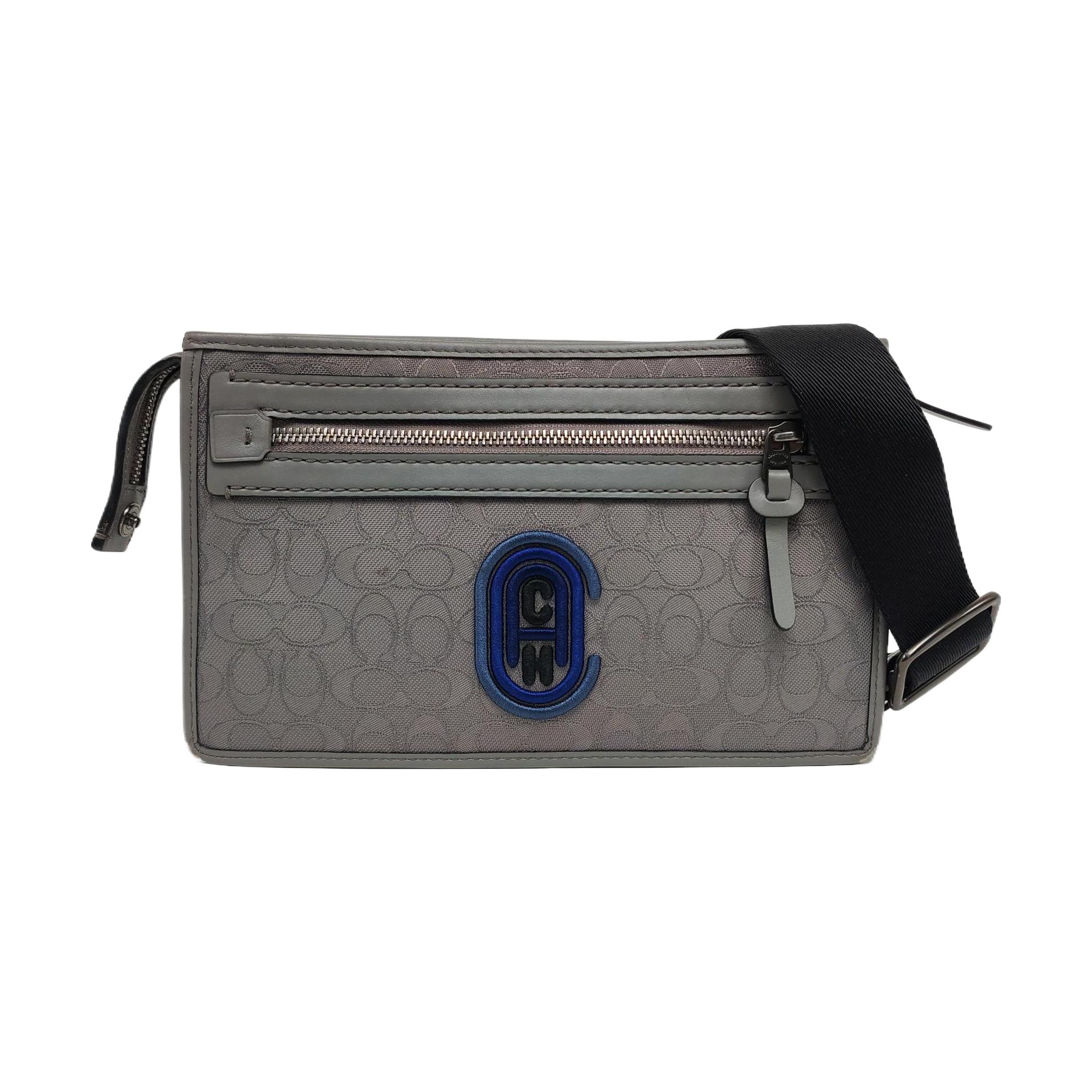 [Pre-Owned] Gray Fabric Small Clutch Bag - Very Good #80TJE2 ONE SIZE