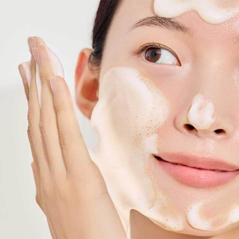 Hanyul Yuja Cleansing Tone Up Pack Foam 120ml