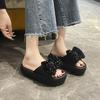 Plateau-Slipper Frühling und Sommer neue Mode Damenschuhe vielseitige Ein-Riemen-Sandalen weiche Sohle Strand-Slipper kühl