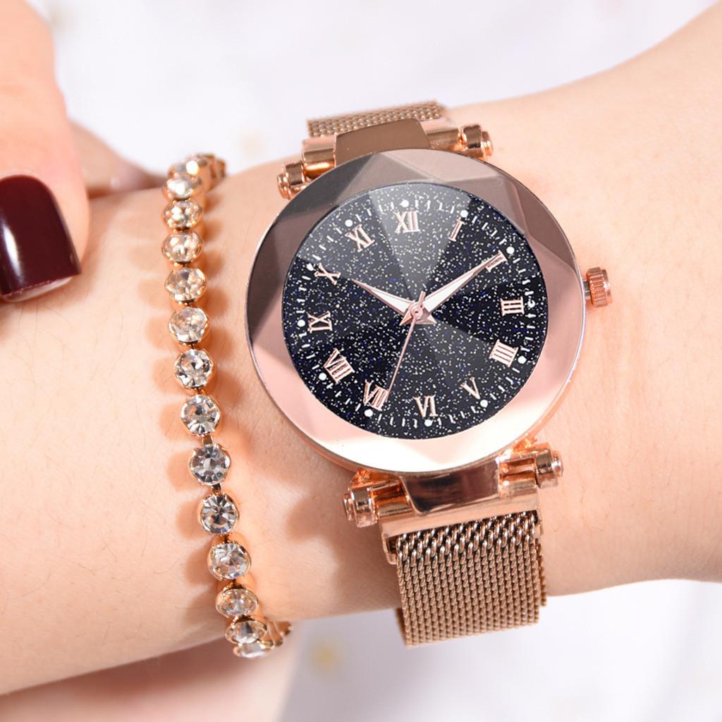Women Sky Starry Luminous Watch Roman Numerals Quartz Watch Magnet Wristwatch