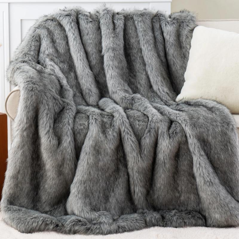 Luxury Fox Fur Throw Blanket Winter Warm Fluffy Soft Blankets Bedspread On the Bed Faux Fur Blanket Plaid Throw for Sofa Towel