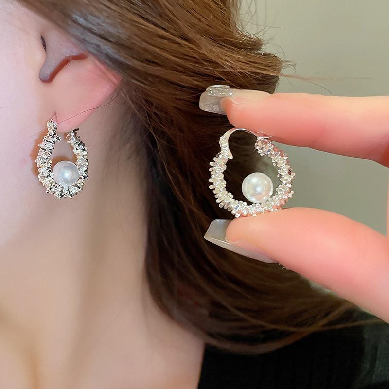 Silver needle super flash zircon pearl geometric round flower earrings simple personality stud earrings niche design earrings women