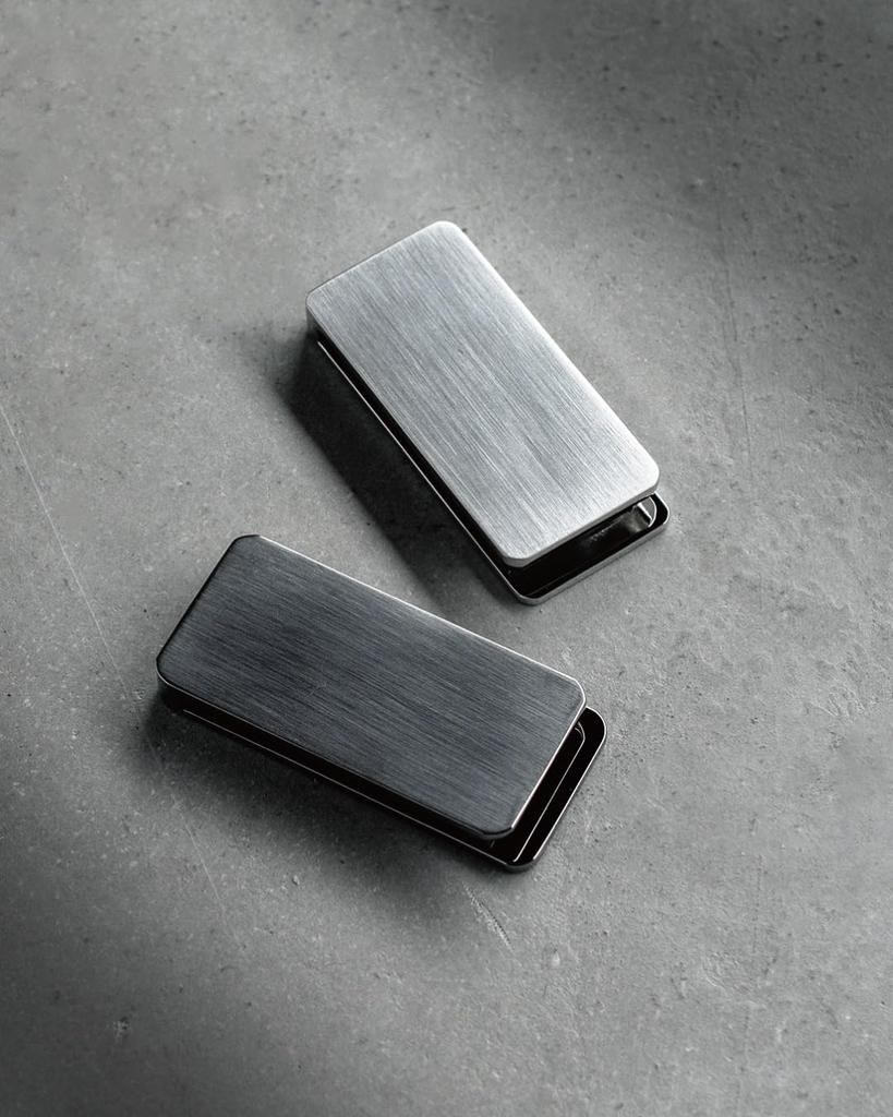 Money No Weak Pinching Made in Brass [TAVARAT] Men's Clip, Force, Japan, U-clip (Black Silver)